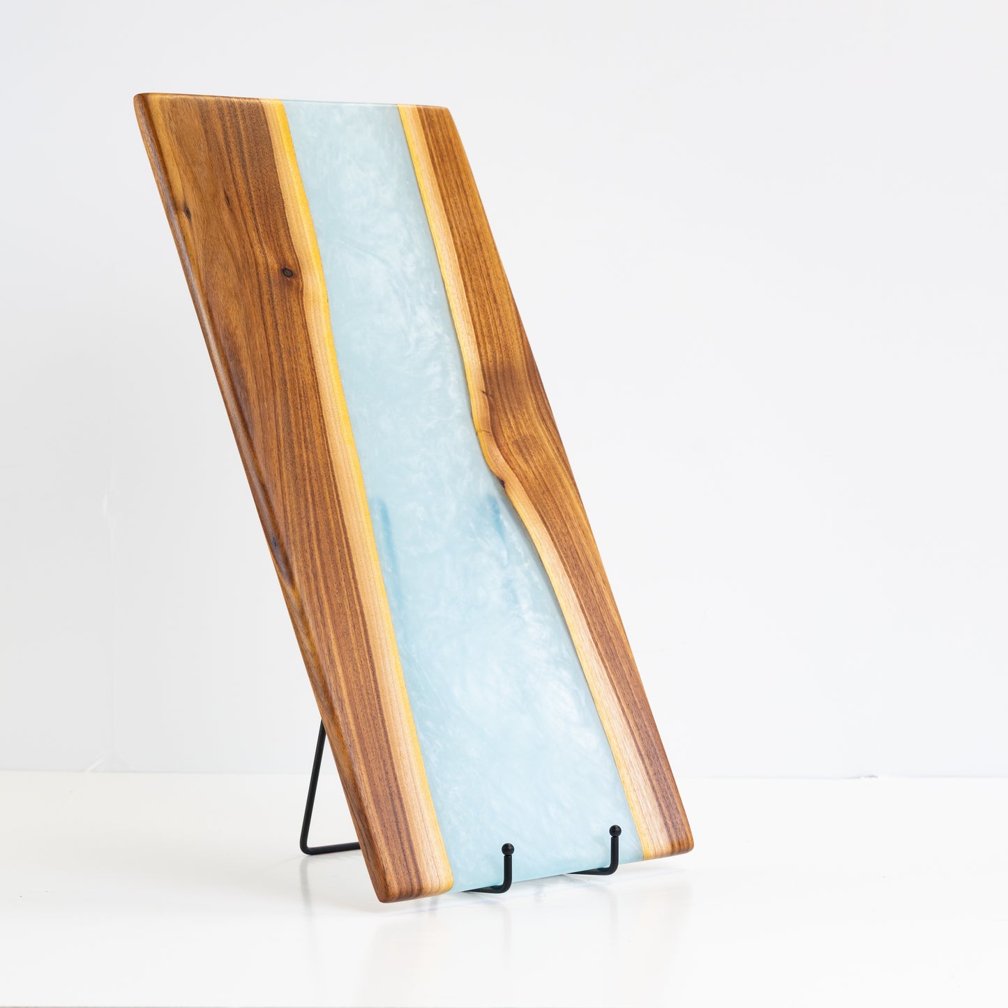 Willow Acacia Serving Board - Icy Blue