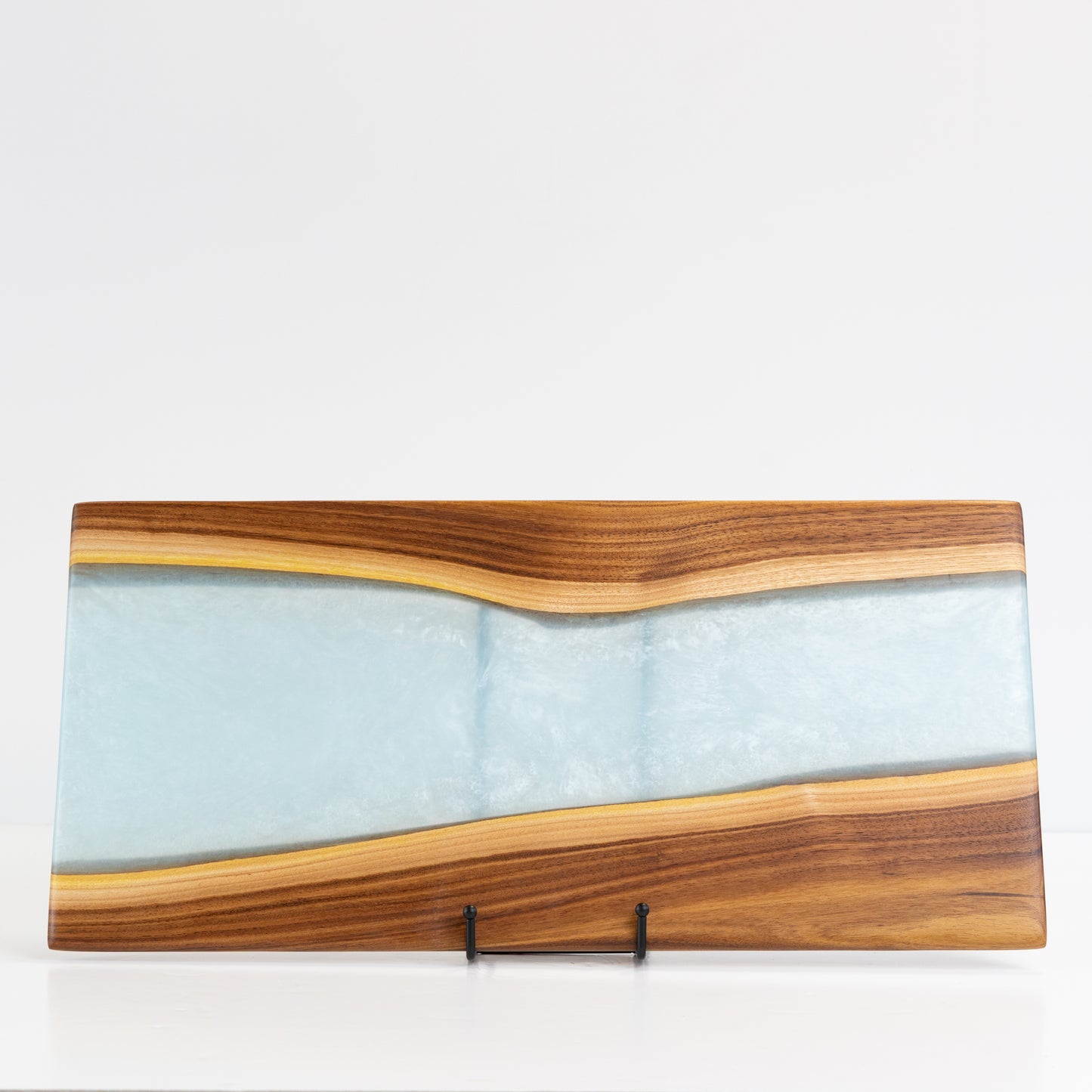 Willow Acacia Serving Board - Icy Blue