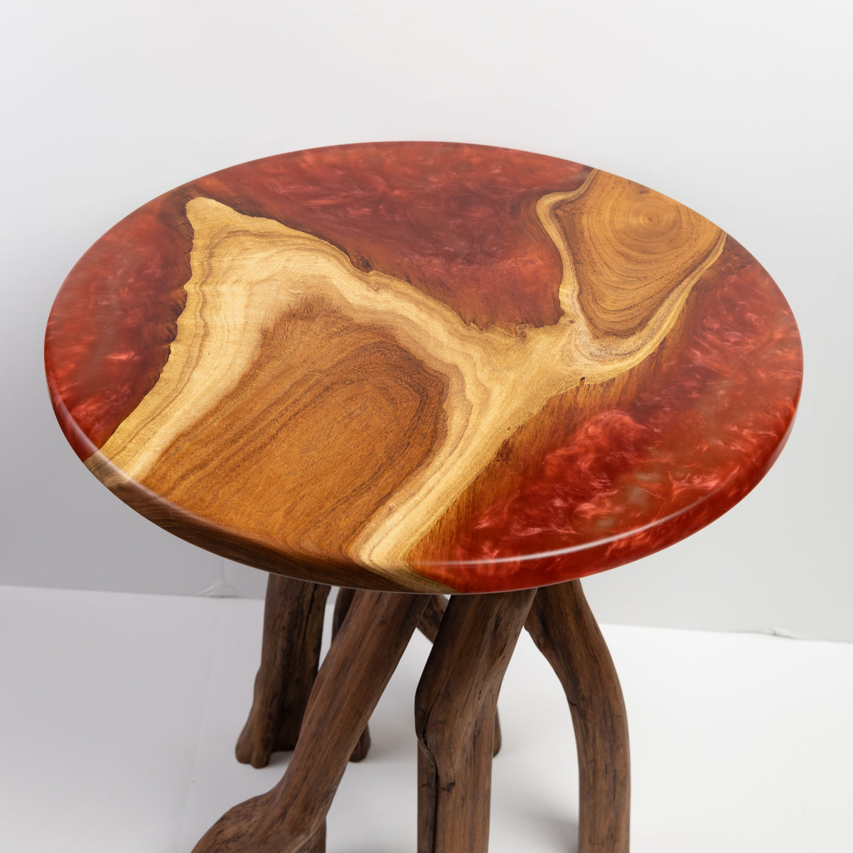 Mesquite Side Table with Merlot epoxy resin and natural Crepe Myrtle legs