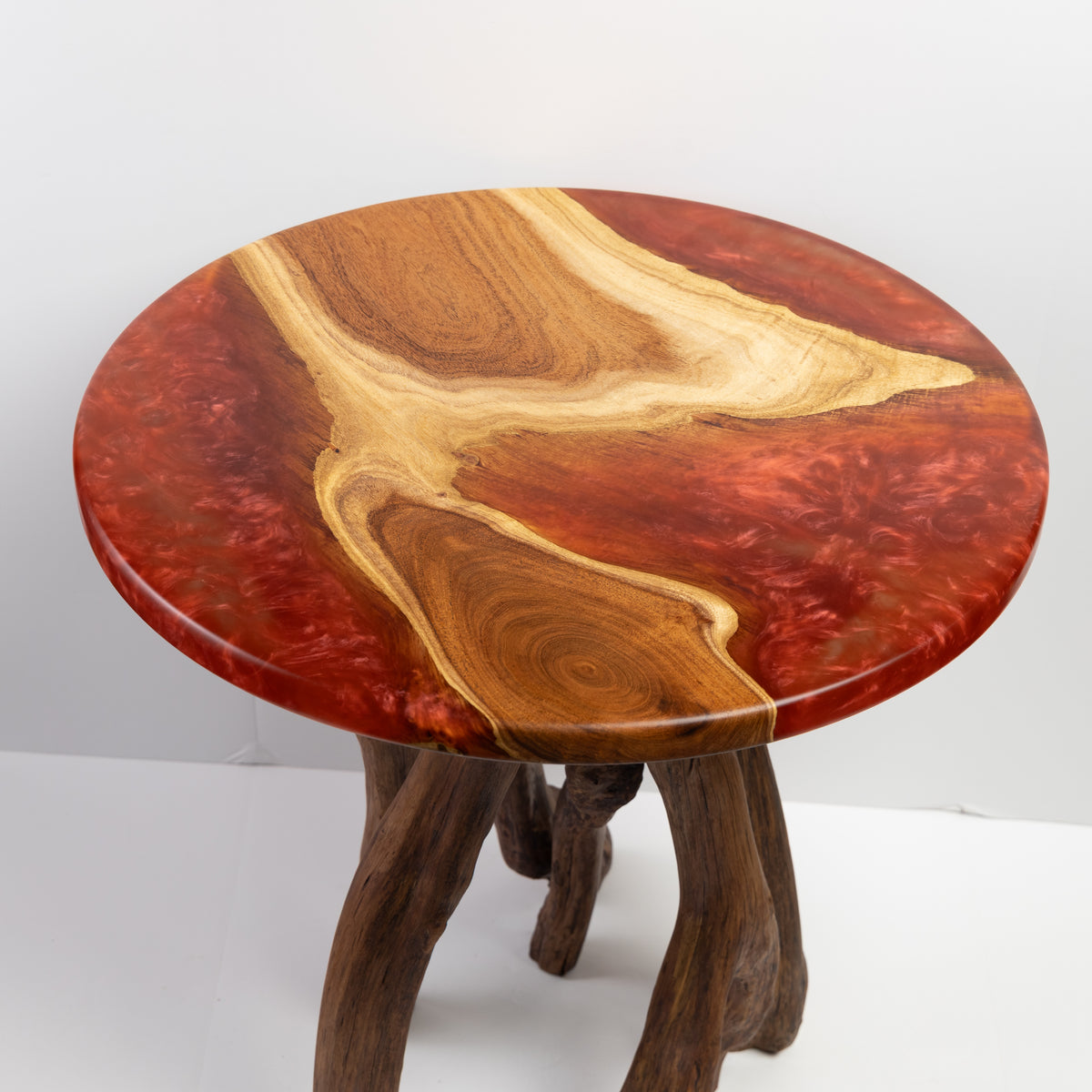 Mesquite Side Table with Merlot epoxy resin and natural Crepe Myrtle legs